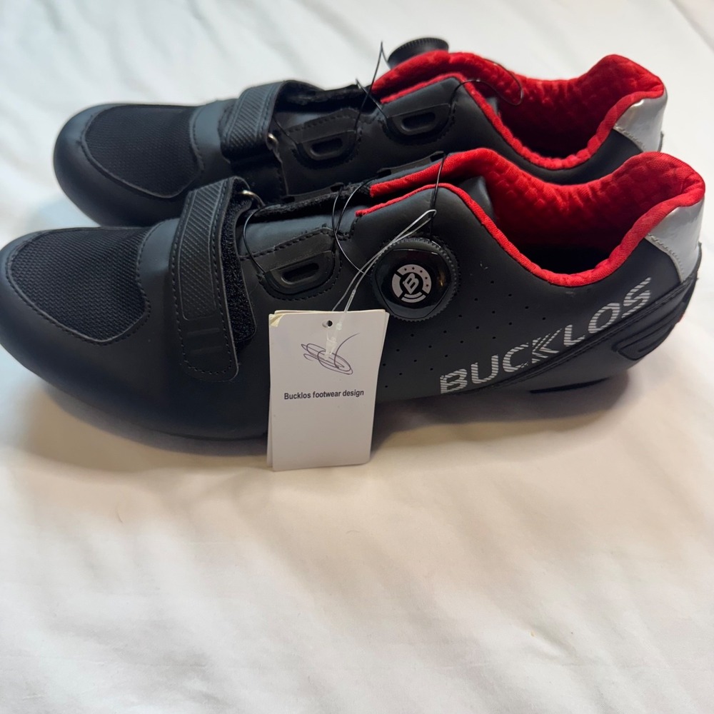 Bucklos Cycling Shoes, Style B718, Size 10 New with Tag